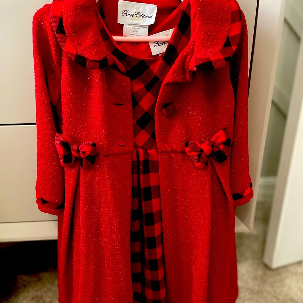 Mila’s Beauty Boutique - Trench/Dress Pairing